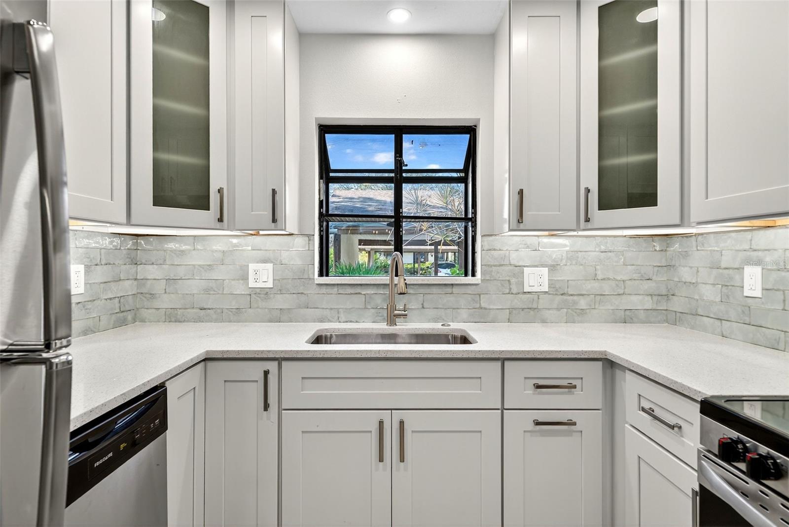 PINE BAY FOREST - Residential