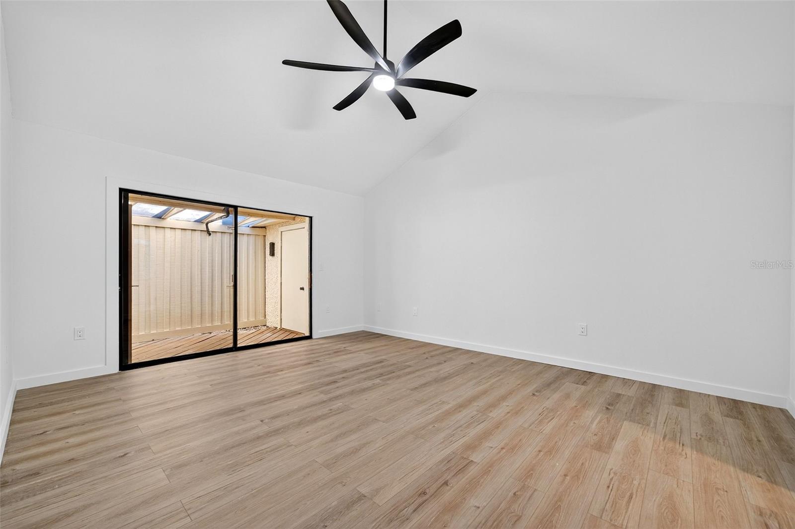 PINE BAY FOREST - Residential