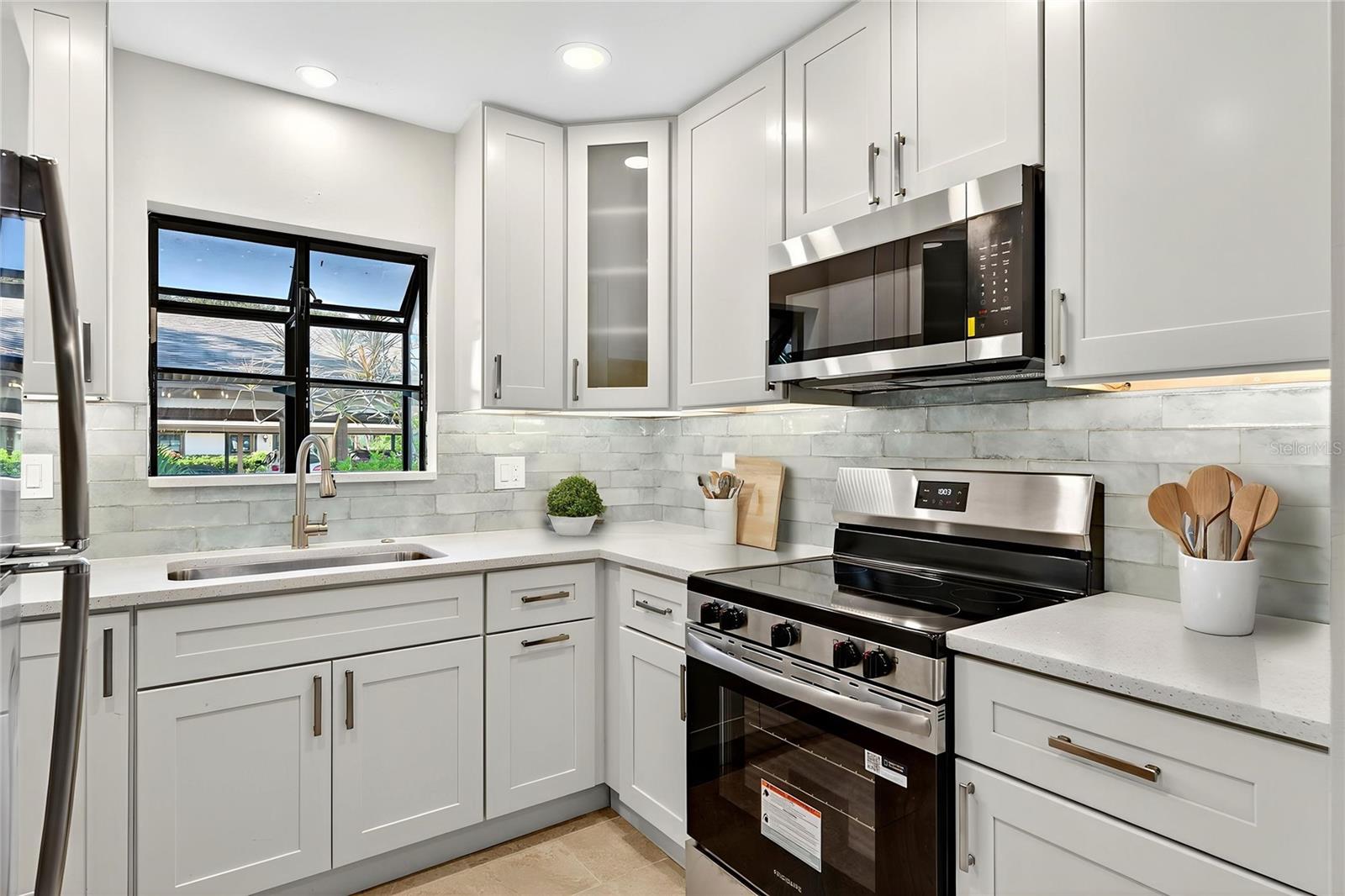 PINE BAY FOREST - Residential