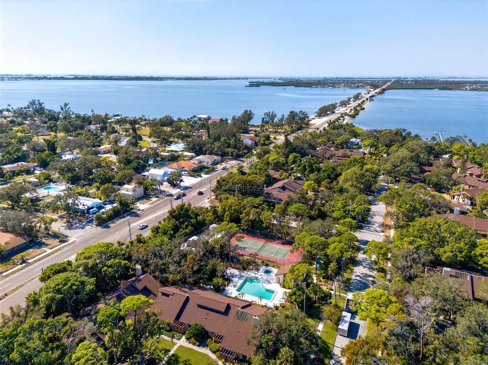 PINE BAY FOREST - Residential