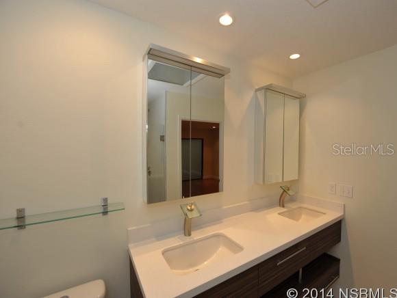 Spruce Creek Golf Villas Condo Ph 01-04 Units 01-5 - Residential