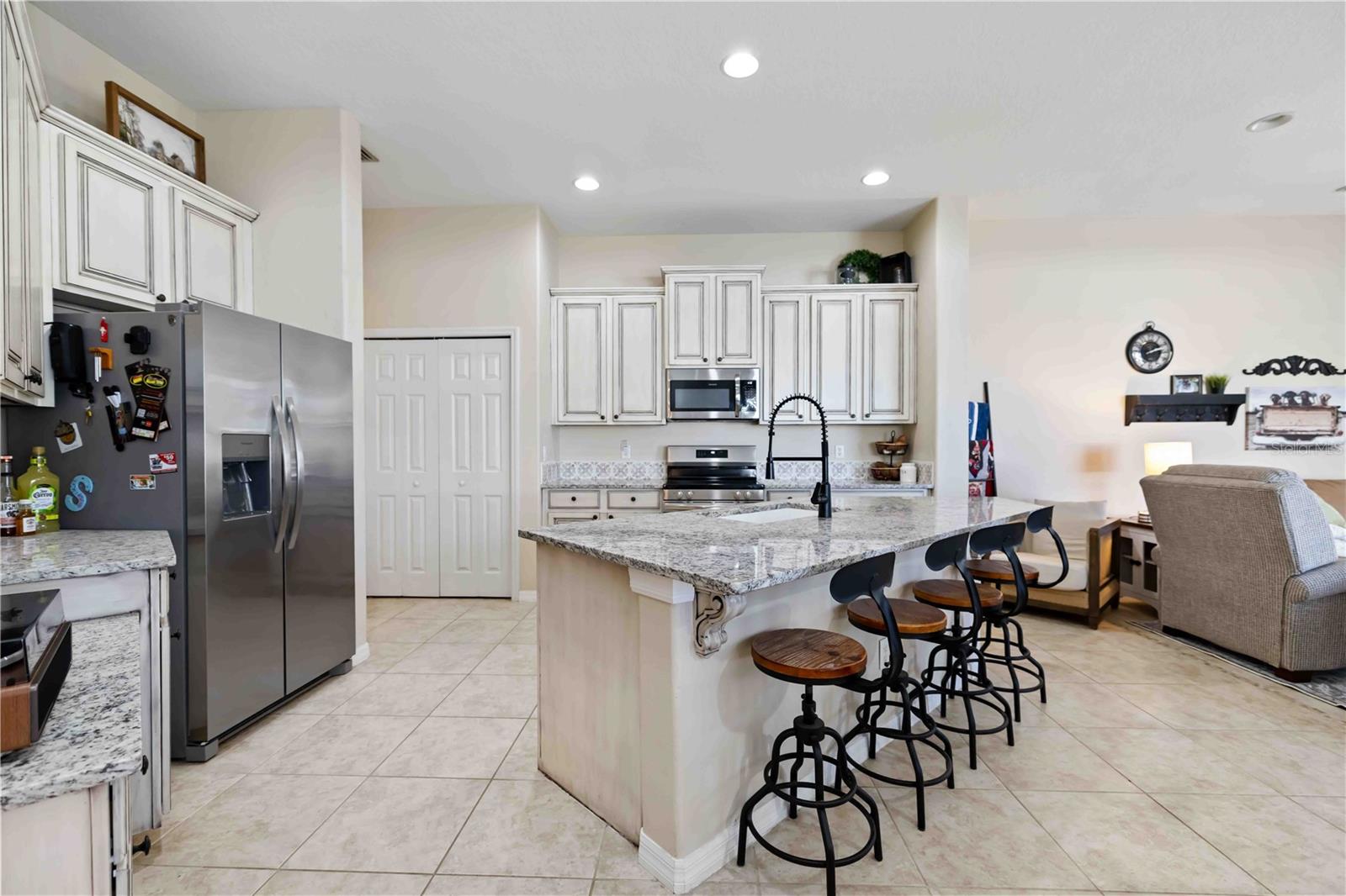 CHELSEA OAKS PH II & III - Residential