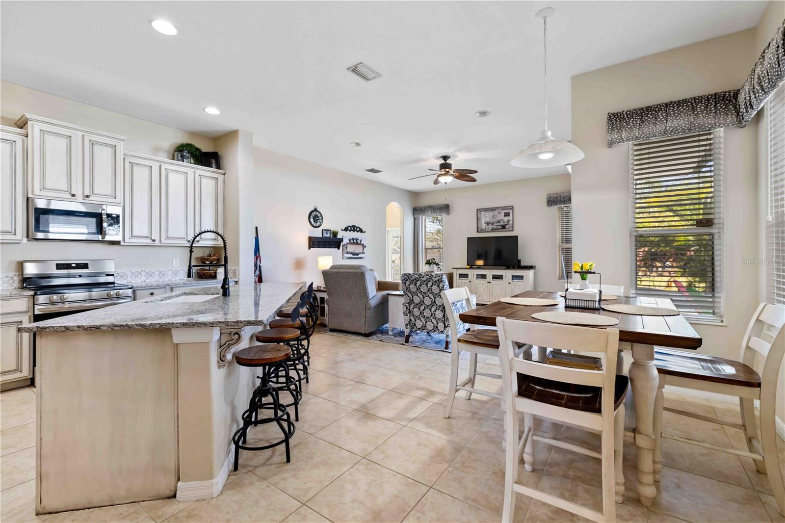 CHELSEA OAKS PH II & III - Residential