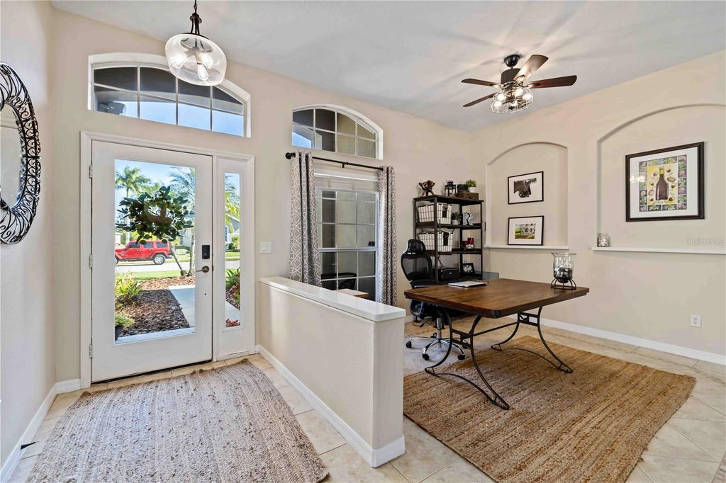 Photo of 12565 30th Street Circle E, Parrish, FL 34219 (MLS # A4676287)