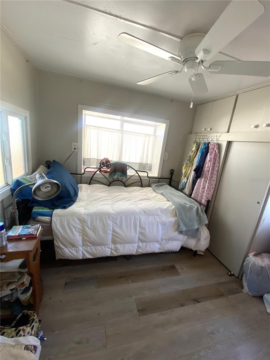 TRAILER ESTATES FOURTH ADD - Residential