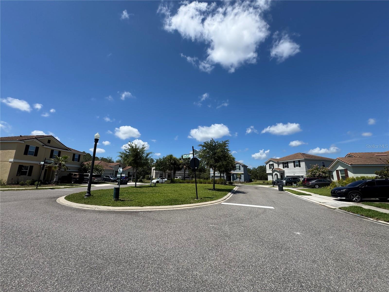 1512 OAK MARSH LOOP