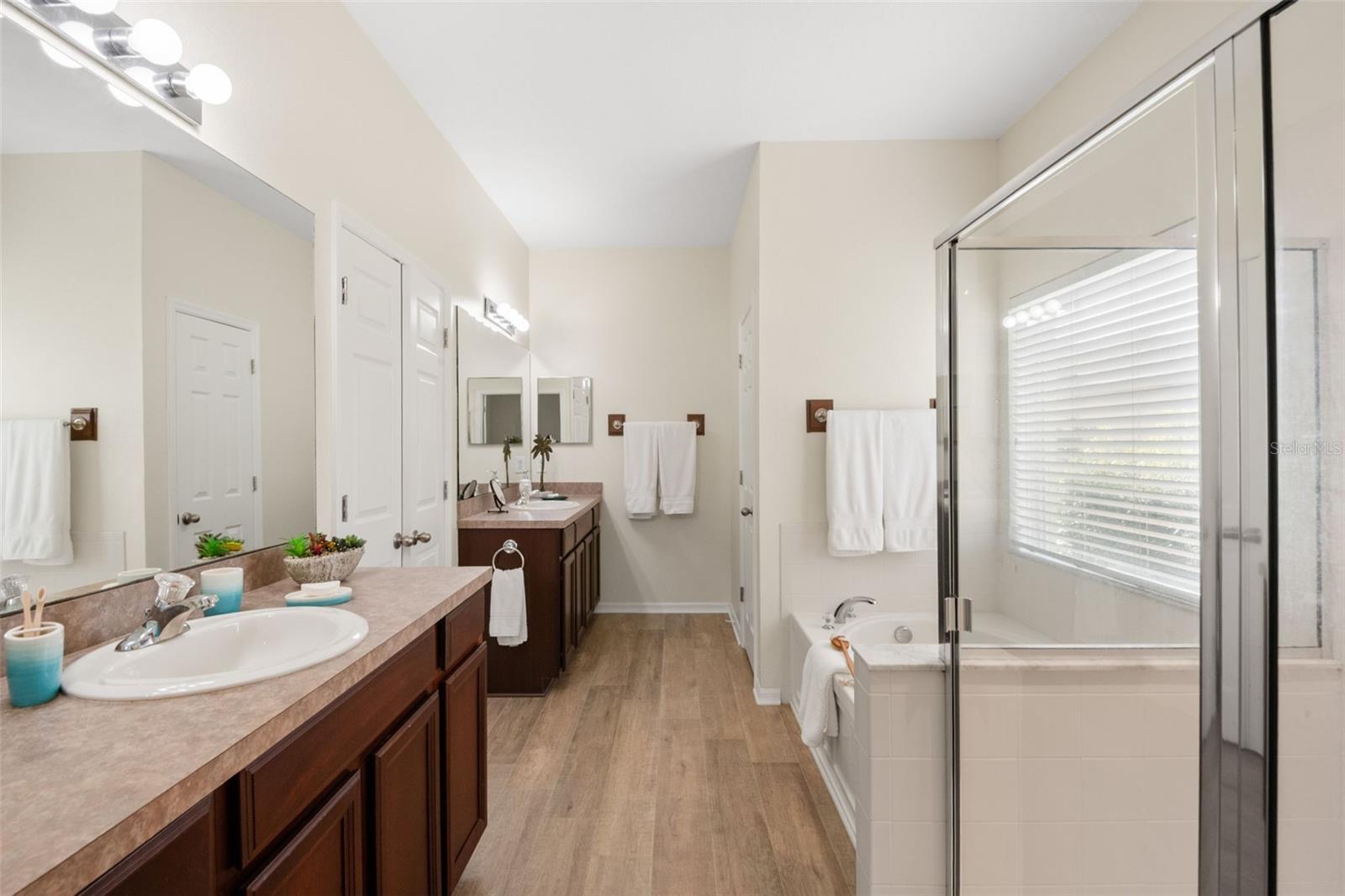 GULFWINDS - Residential