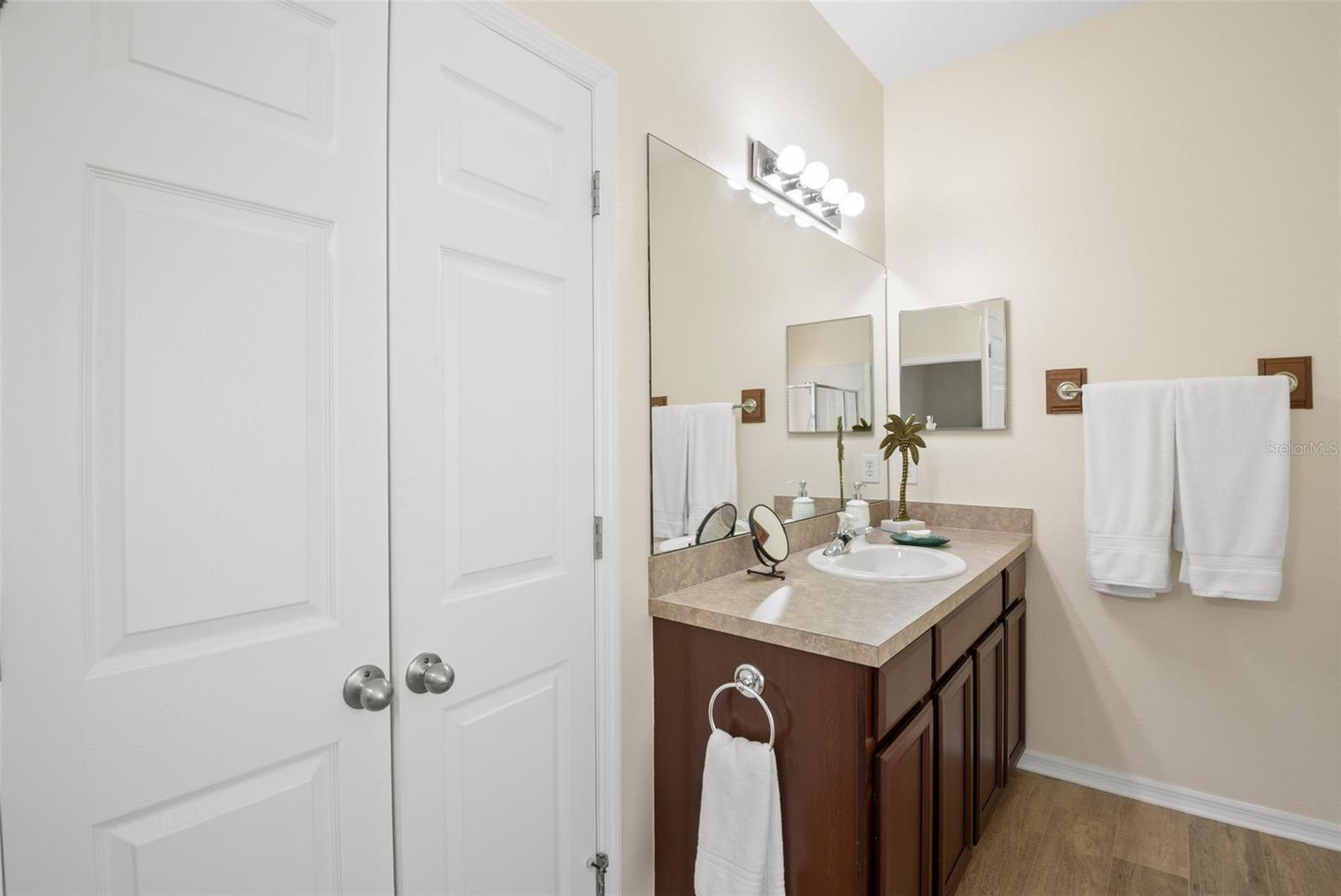 GULFWINDS - Residential