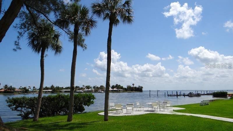 SHELL POINT UNIT IV - Residential