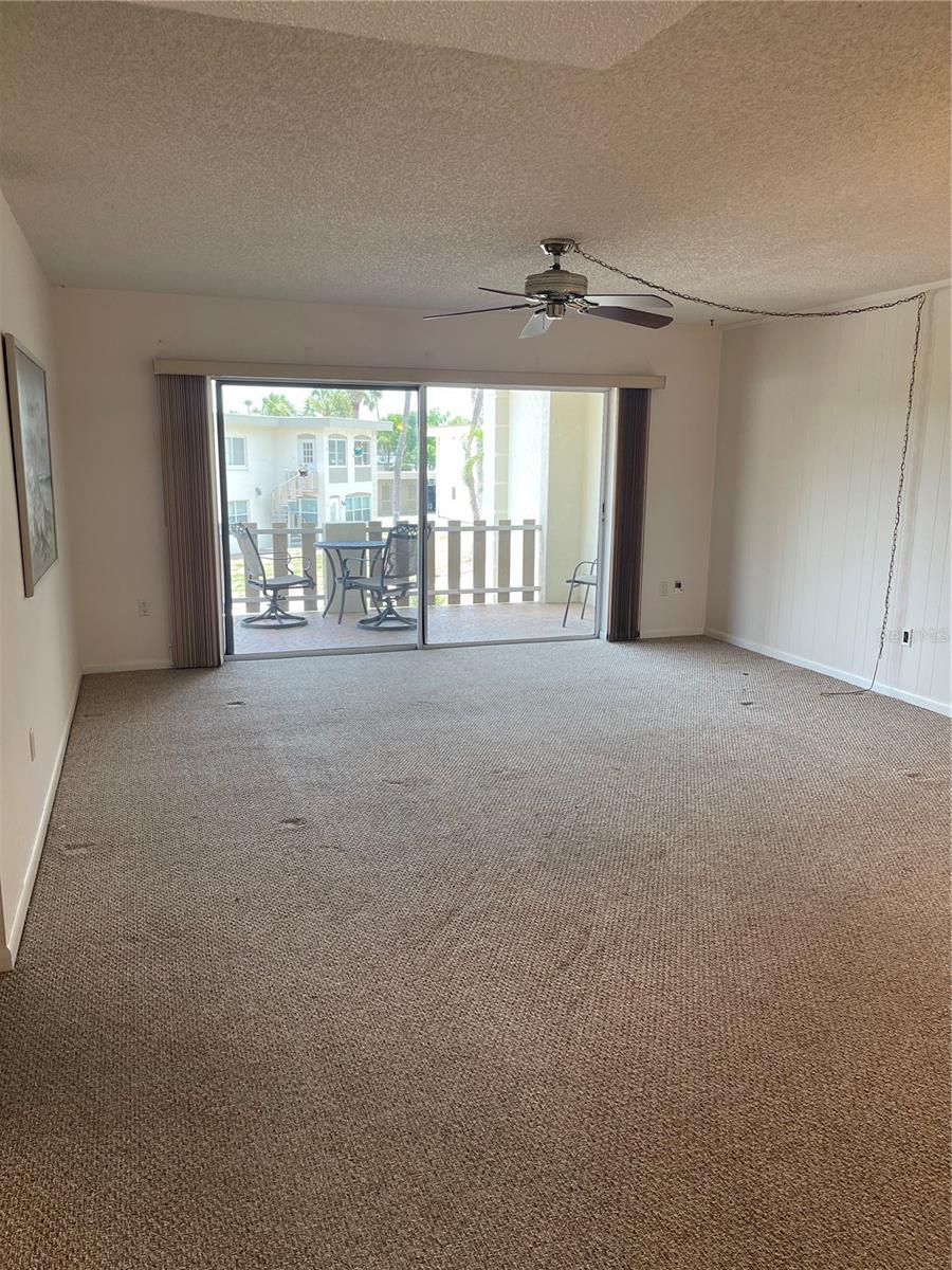 SHELL POINT UNIT IV - Residential