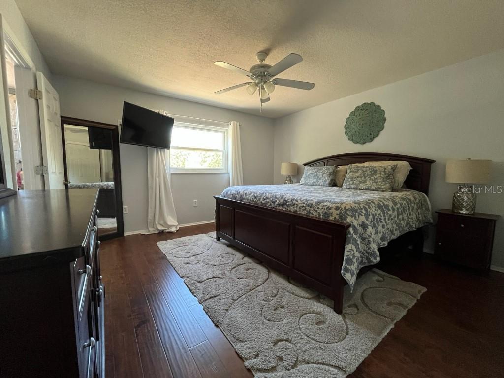 GROVEWOOD ESTATES - Residential