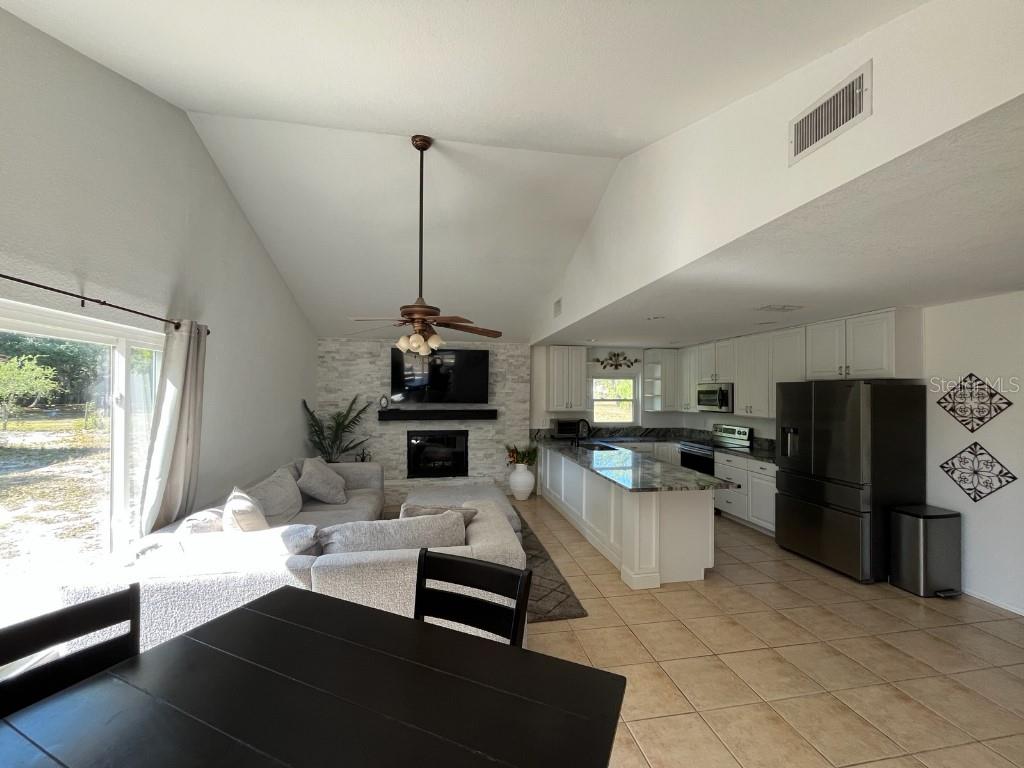 GROVEWOOD ESTATES - Residential