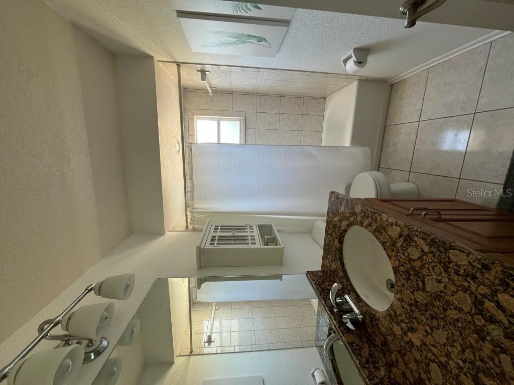 GROVEWOOD ESTATES - Residential