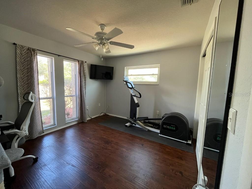 GROVEWOOD ESTATES - Residential