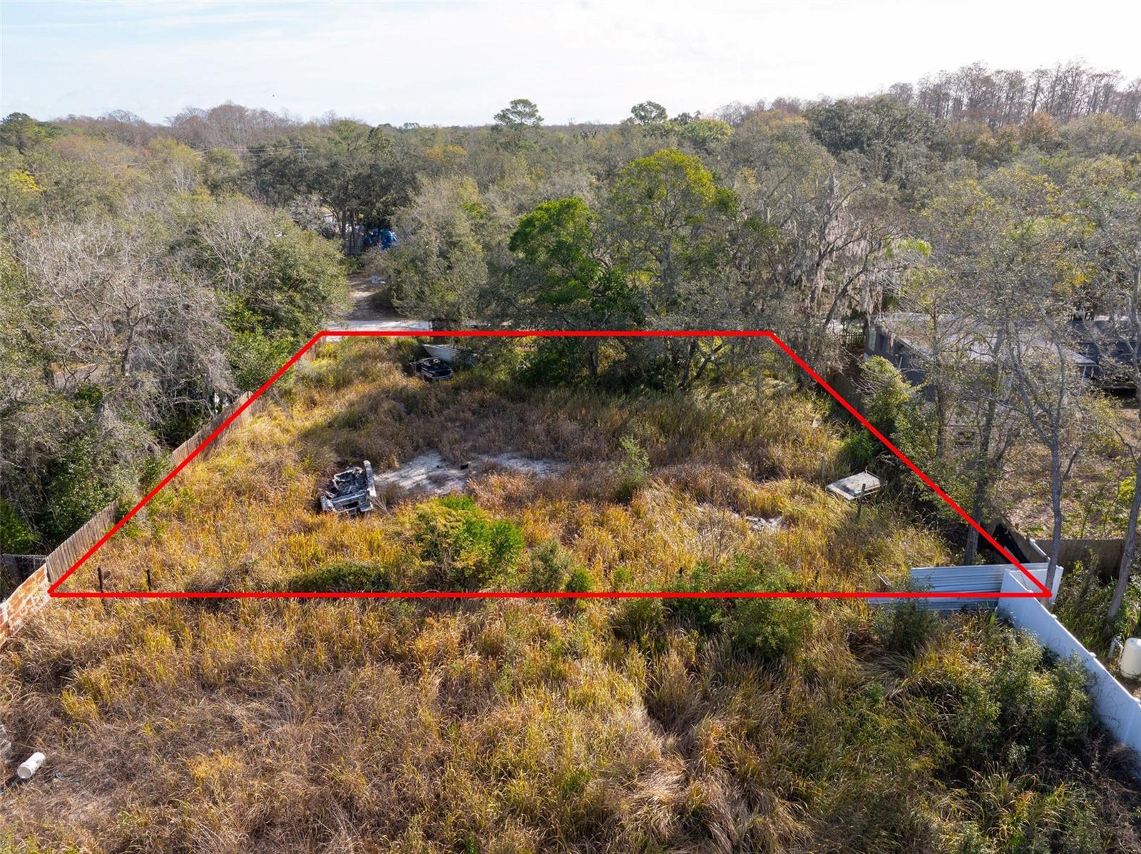 MOON LAKE ESTATES - Land