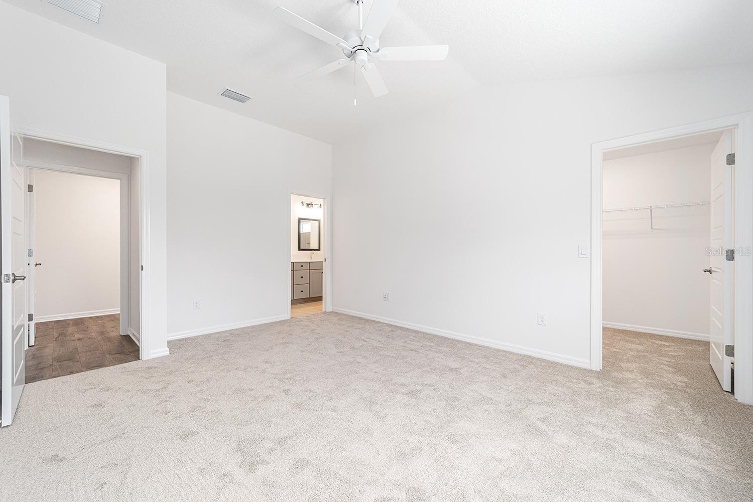 EASTPORT - Residential Lease