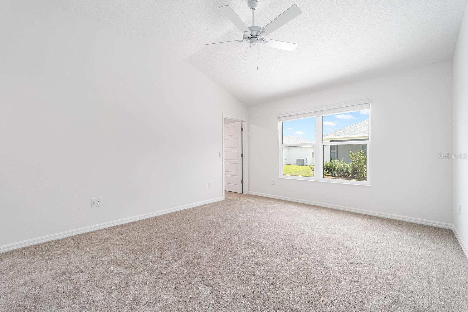 EASTPORT - Residential Lease