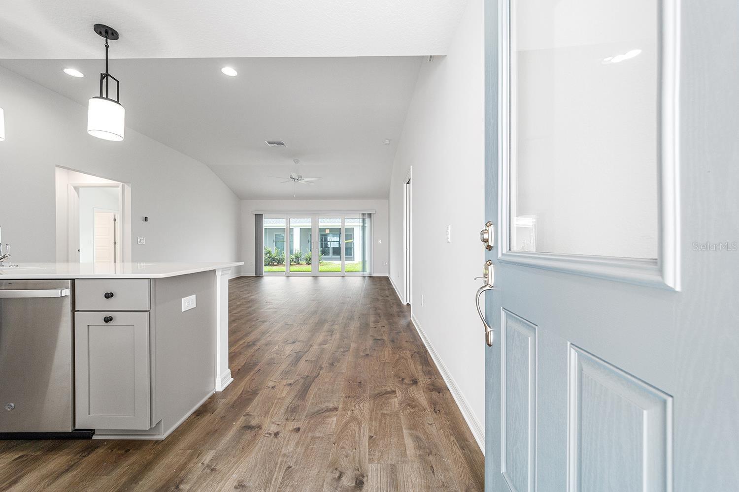 EASTPORT - Residential Lease