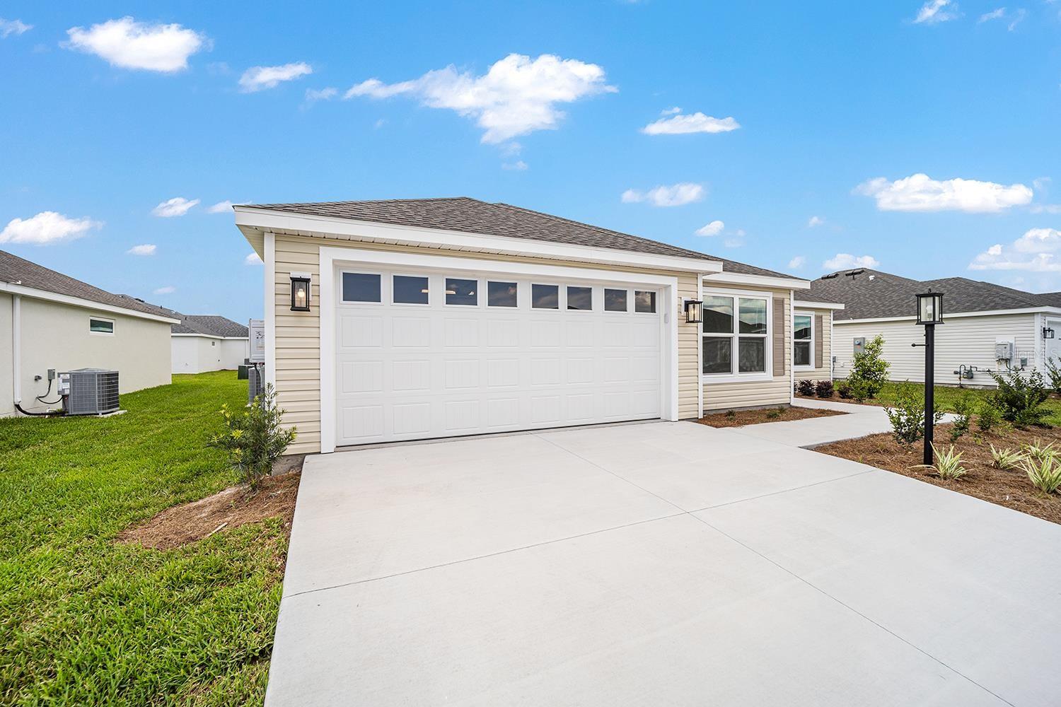 EASTPORT - Residential Lease