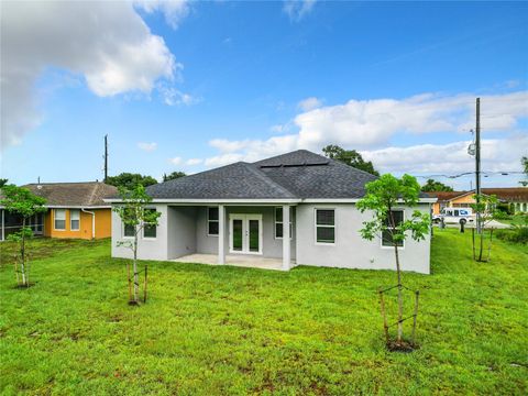 A home in PUNTA GORDA