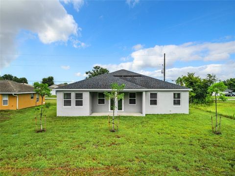 A home in PUNTA GORDA