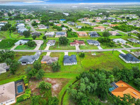 A home in PUNTA GORDA