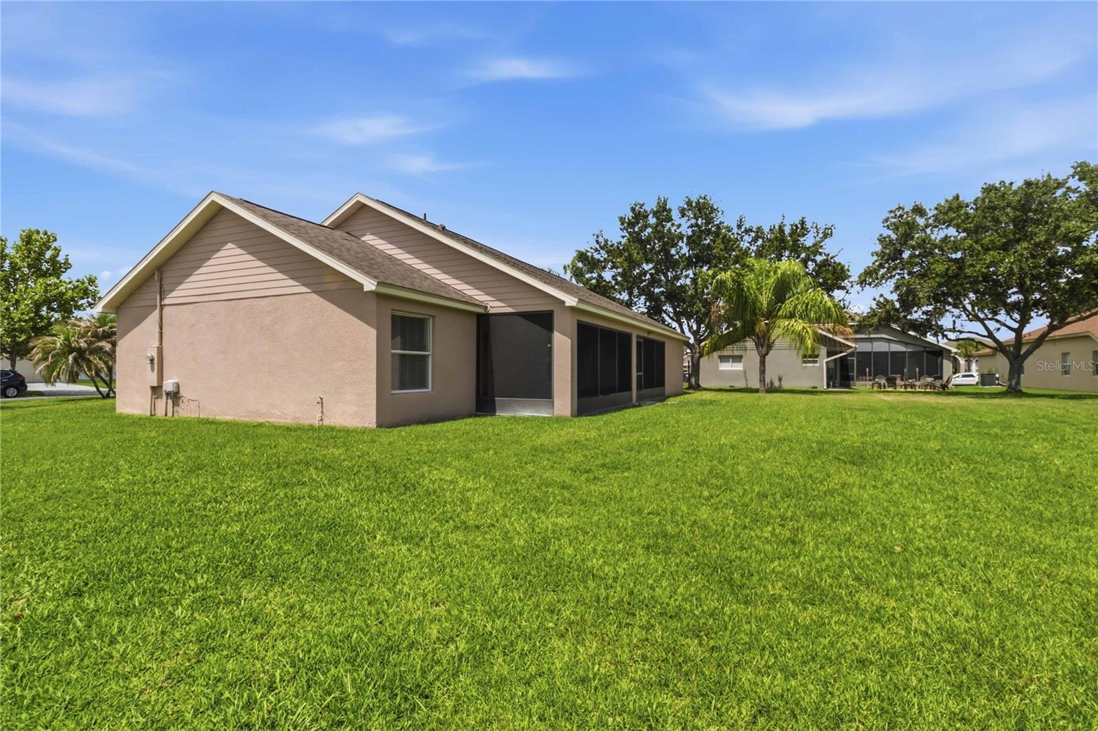 INDIAN LAKES - Residential