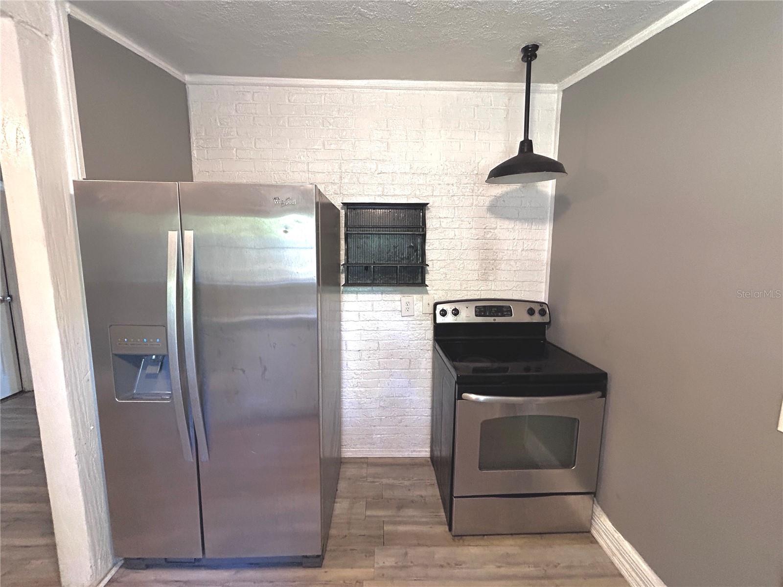 BAY HILLS VILLAGE A CONDOMINIU - Residential