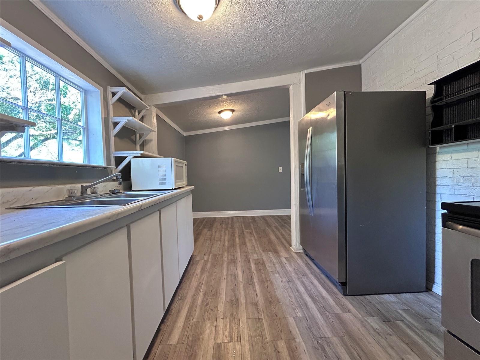 BAY HILLS VILLAGE A CONDOMINIU - Residential