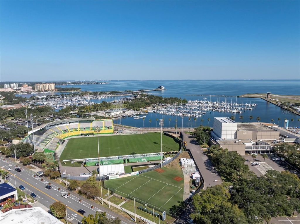 Photo of 210 5th Avenue S #403, St Petersburg, FL 33701 (MLS # TB8449756)