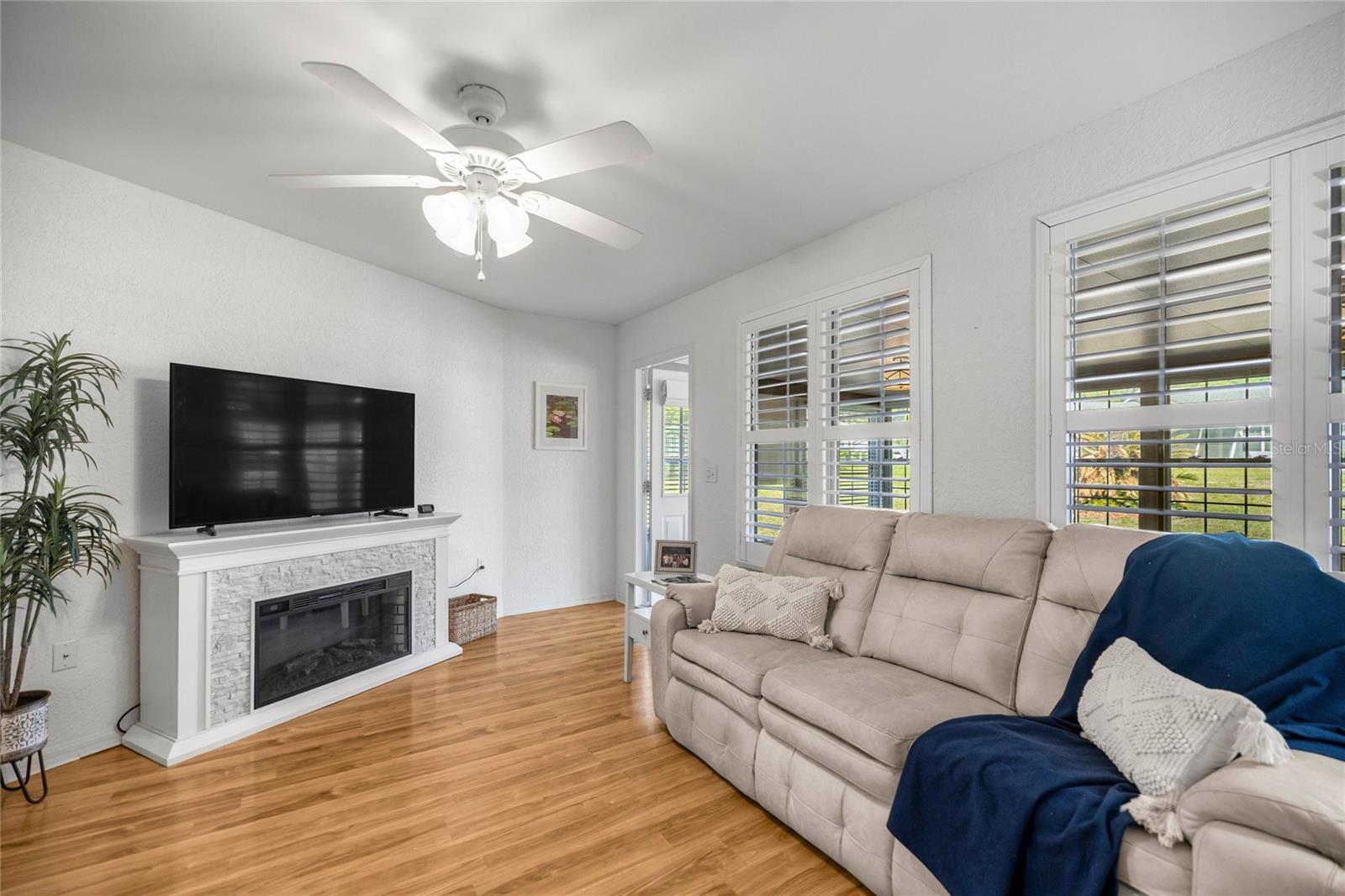 OAK RUN NEIGHBORHOOD 10 - Residential