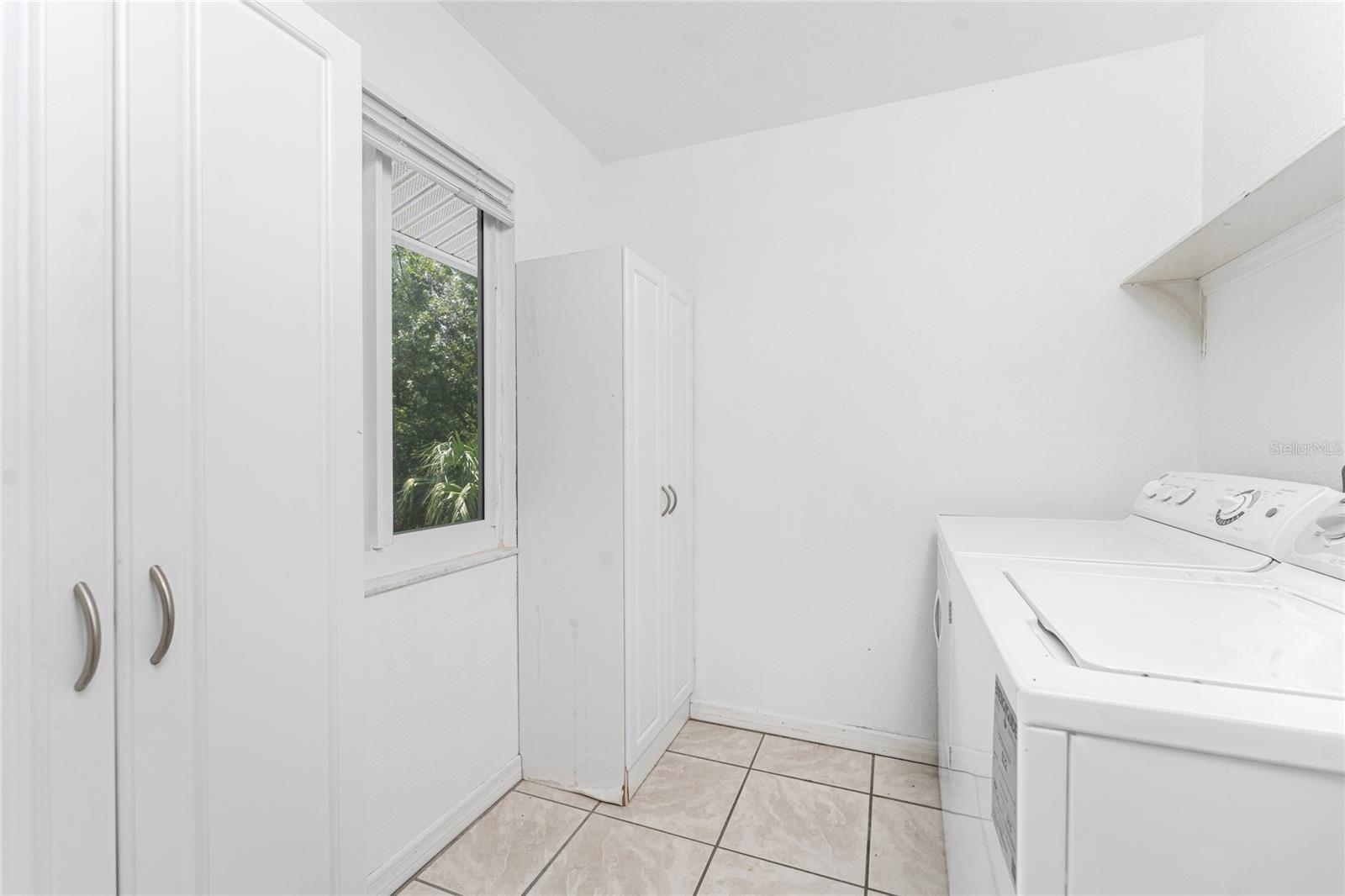 WESTCHESTER WOODS PH 02 - Residential