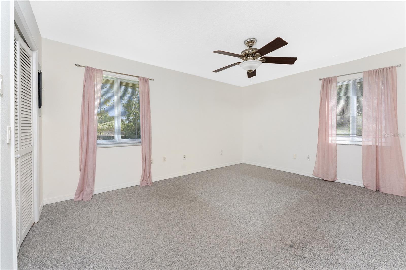 WESTCHESTER WOODS PH 02 - Residential