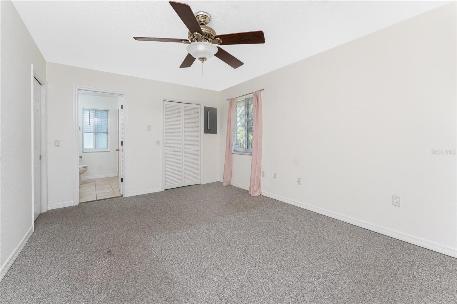 WESTCHESTER WOODS PH 02 - Residential