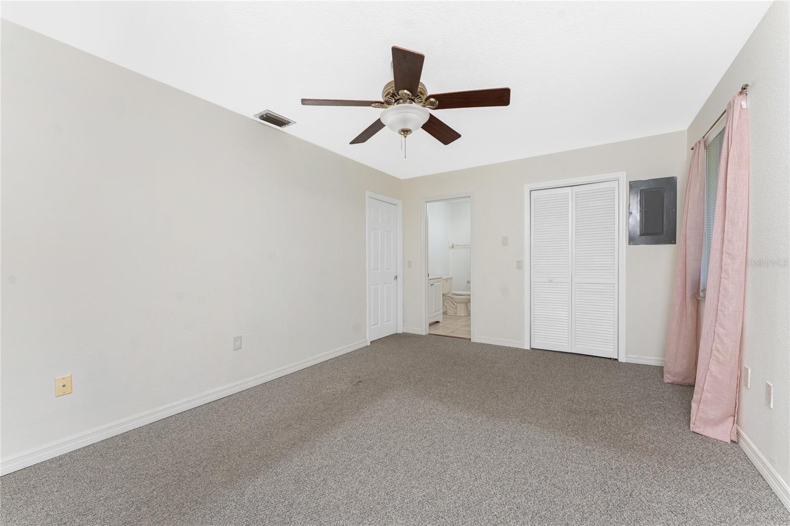 WESTCHESTER WOODS PH 02 - Residential