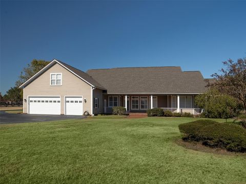 A home in ALACHUA