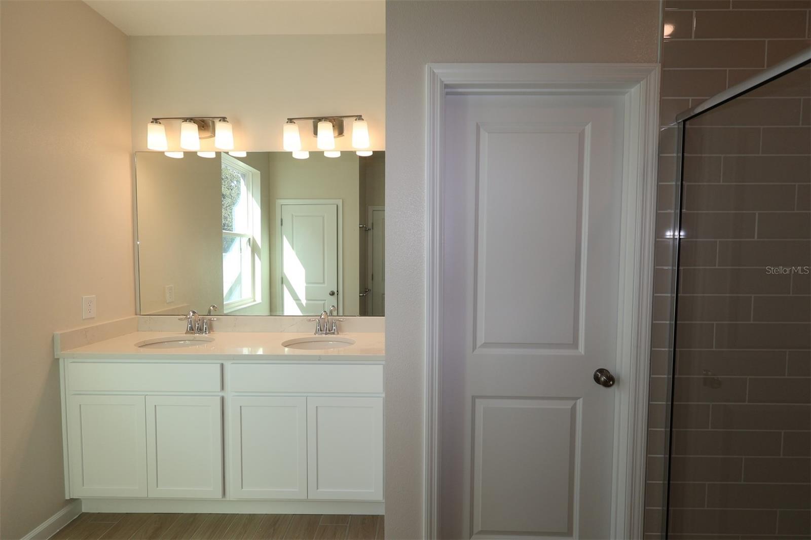 BAY LAKE FARMS AT ST CLOUD - Residential