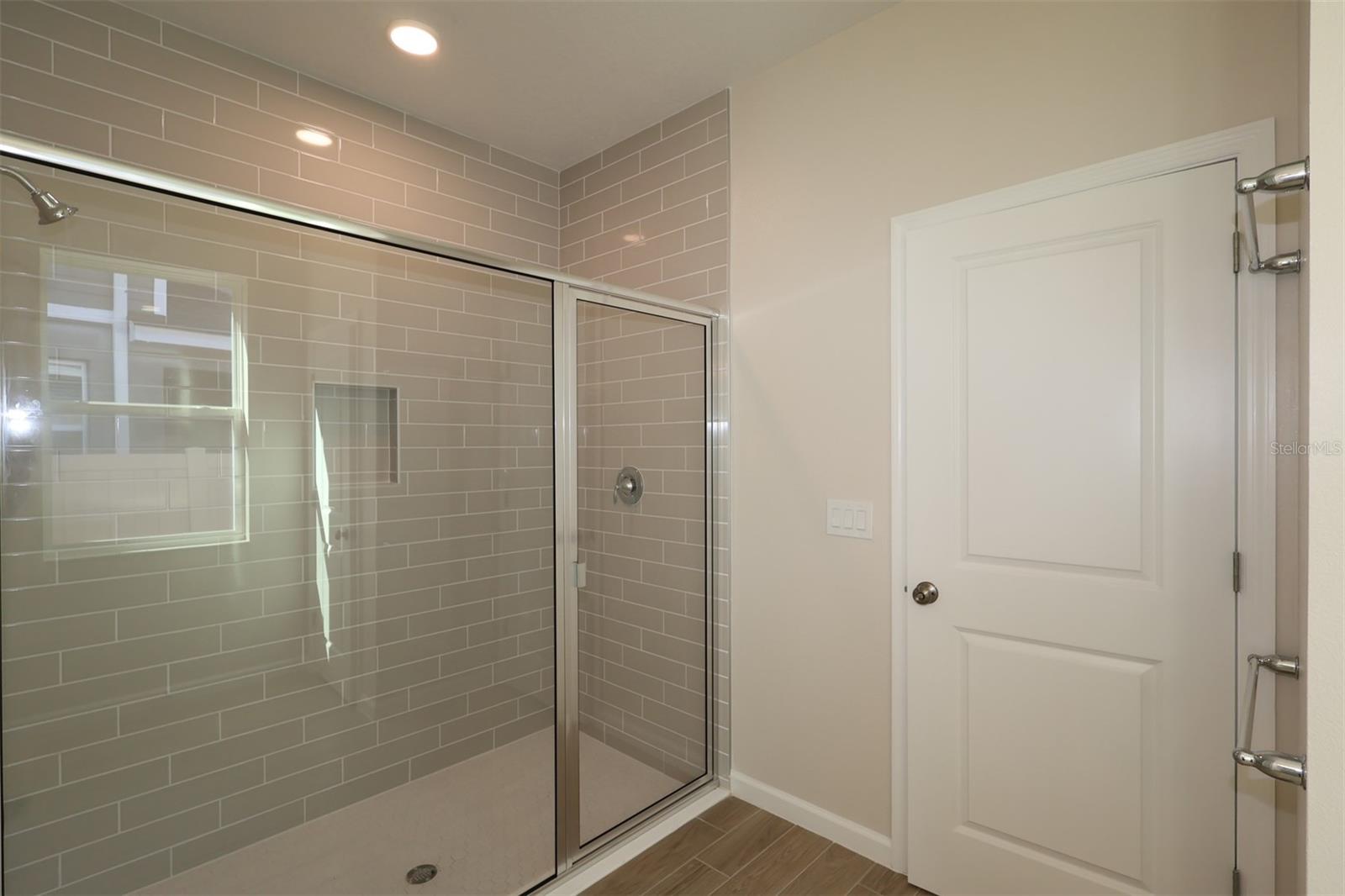 BAY LAKE FARMS AT ST CLOUD - Residential