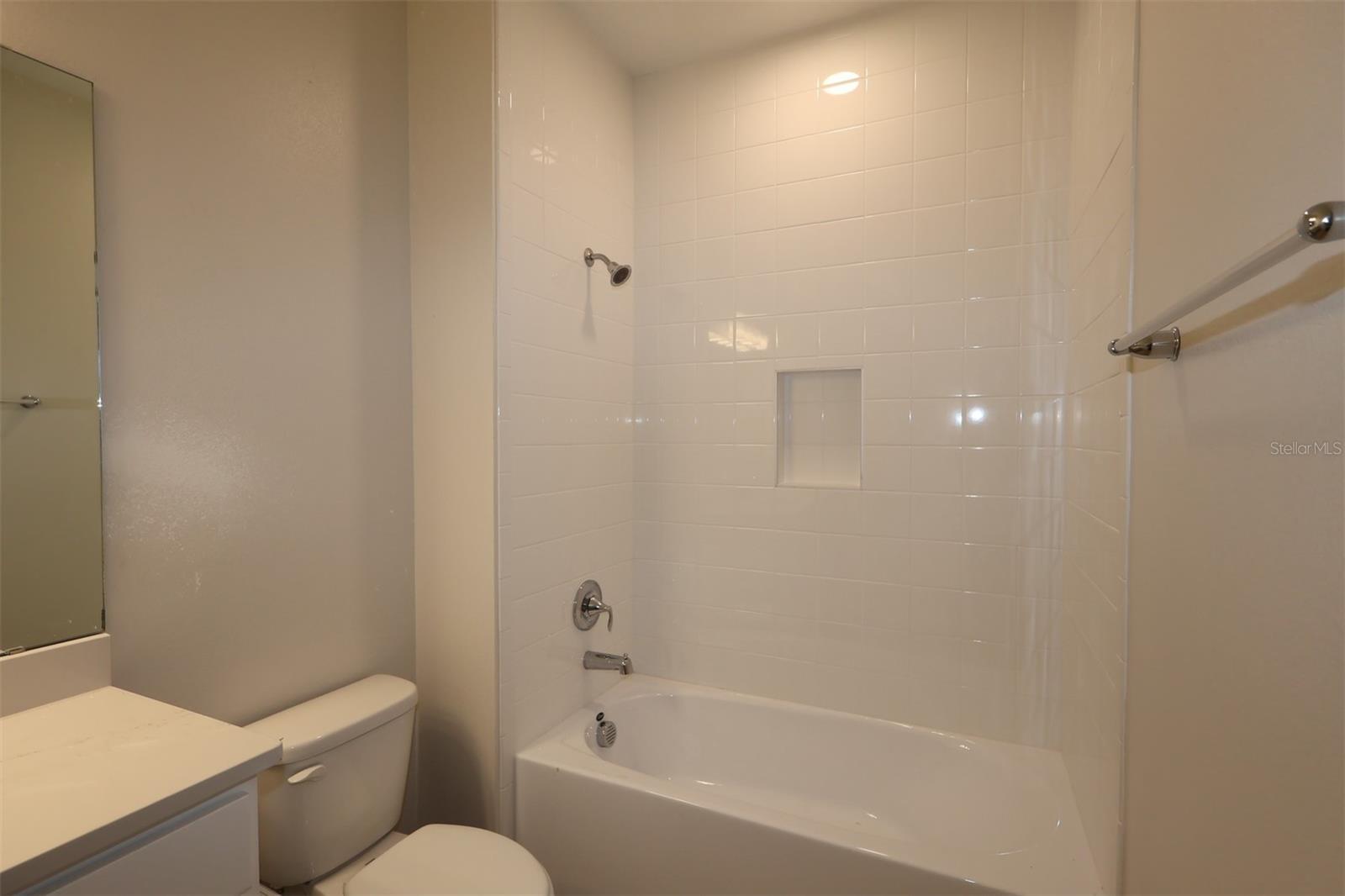 BAY LAKE FARMS AT ST CLOUD - Residential