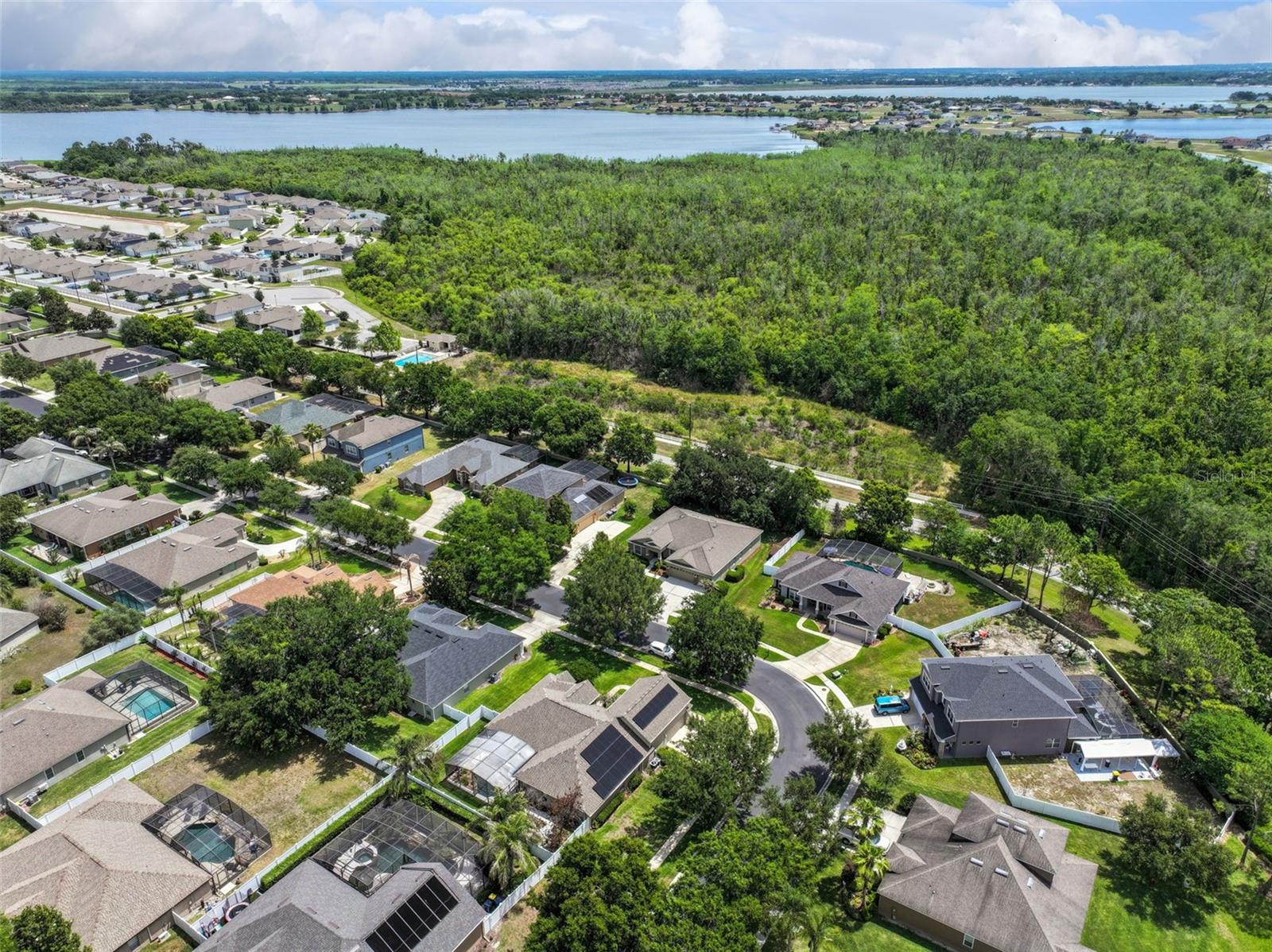ESTATES AUBURNDALE PH 02 - Residential