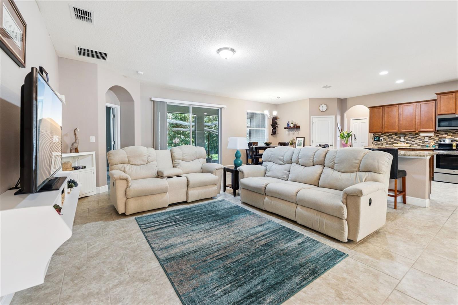 ESTATES AUBURNDALE PH 02 - Residential