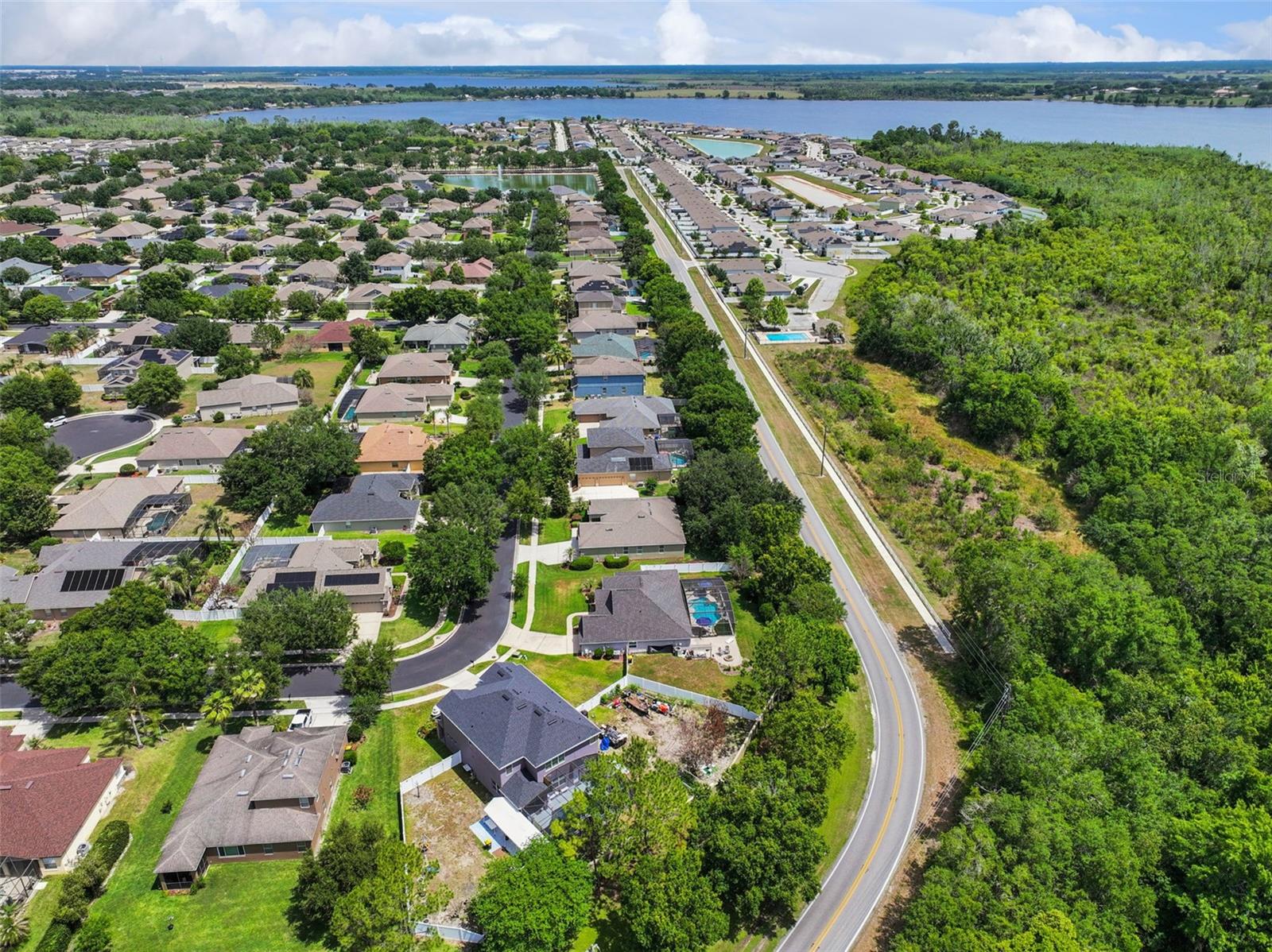 ESTATES AUBURNDALE PH 02 - Residential