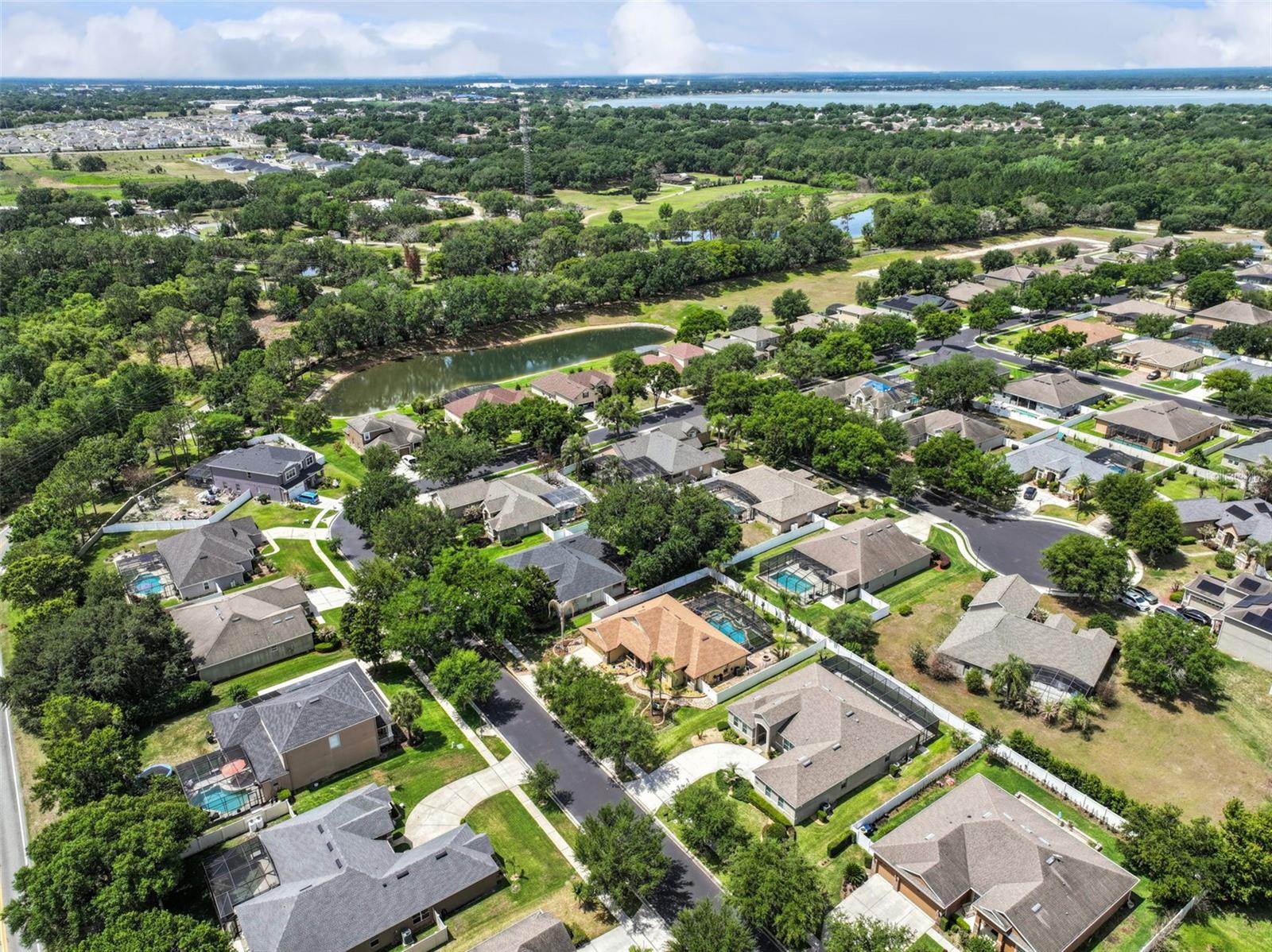 ESTATES AUBURNDALE PH 02 - Residential
