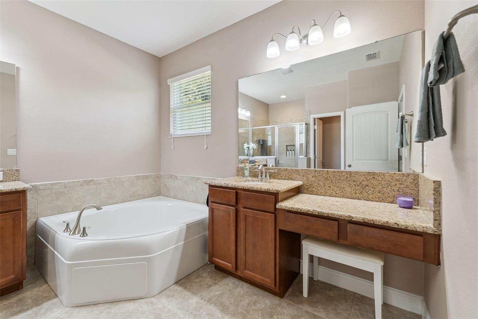 ESTATES AUBURNDALE PH 02 - Residential