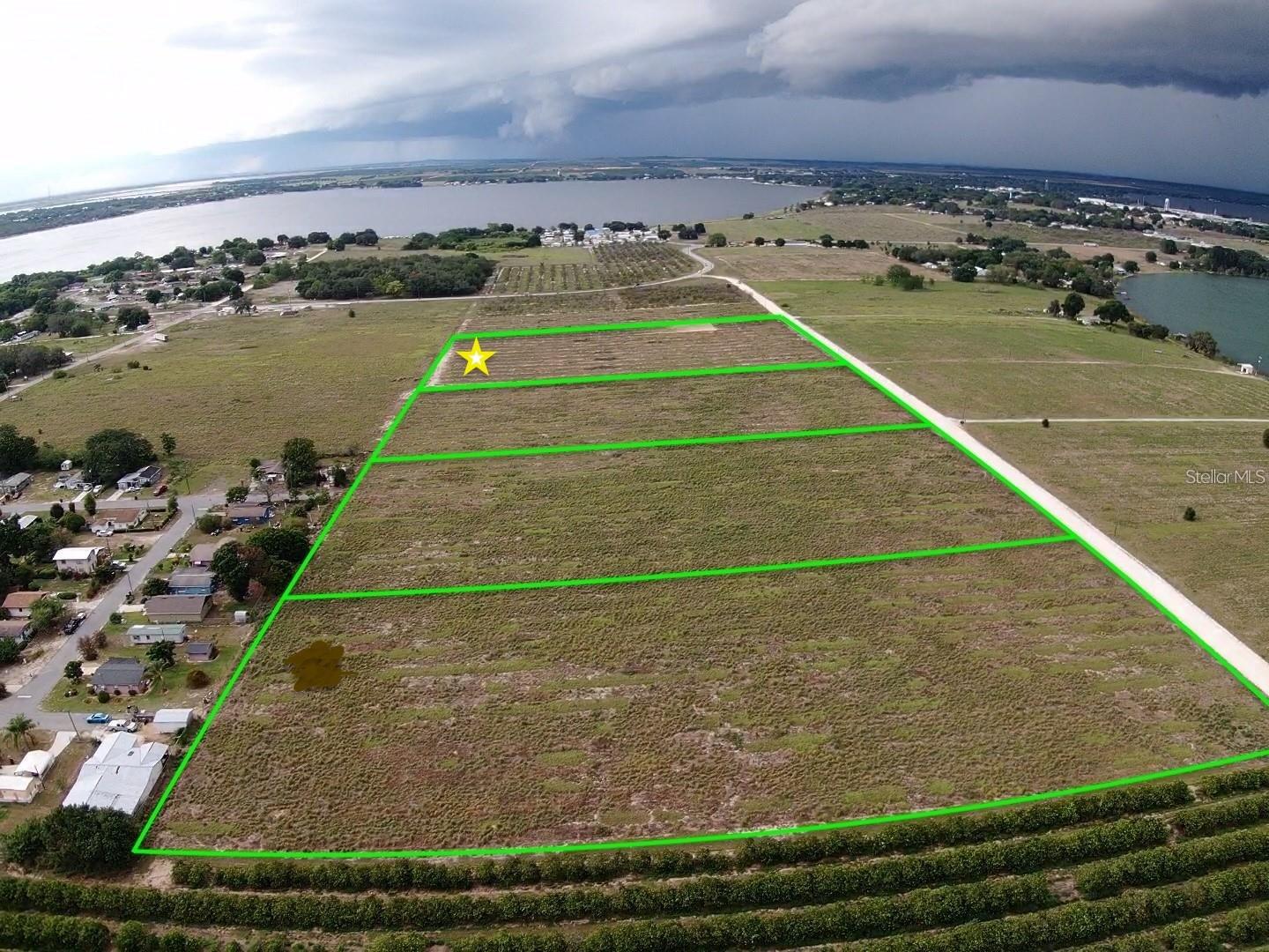 Come Build your Dream home on this 5 acre lot! Many uses for this acreage. About a mile away from Clinch Lake.