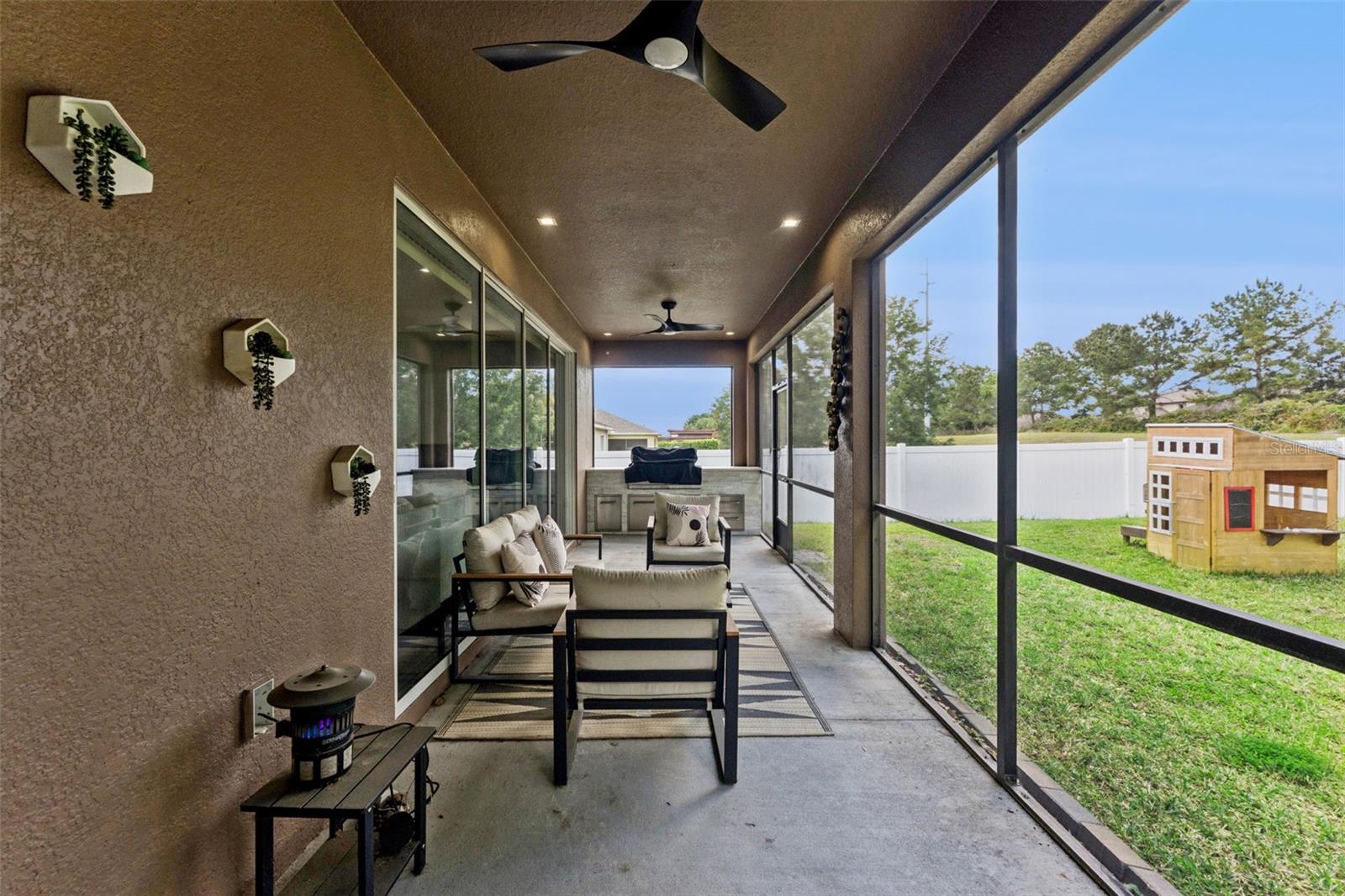 STONEYBROOK HILLS UNIT 2 - Residential