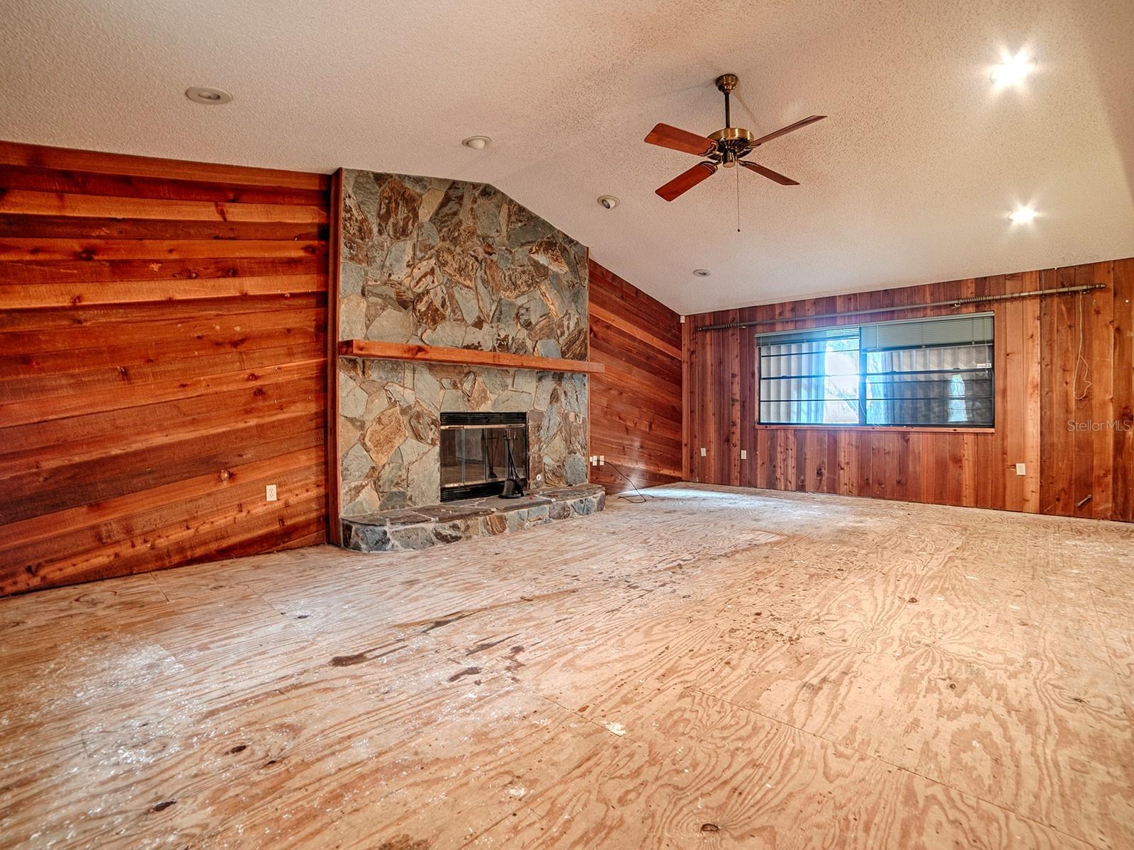 PLACID HILL - Residential