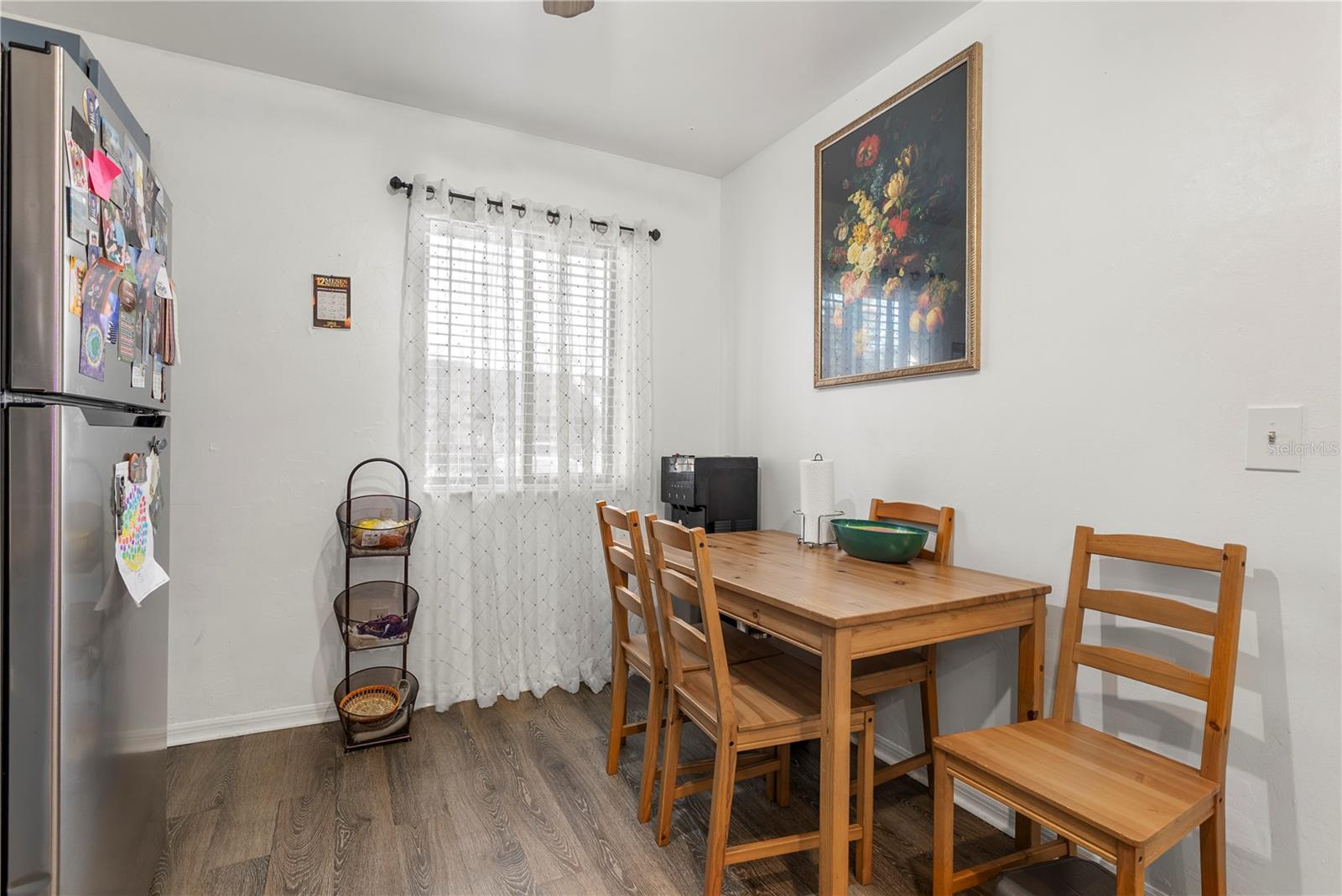 MONTGOMERY SQUARE - Residential