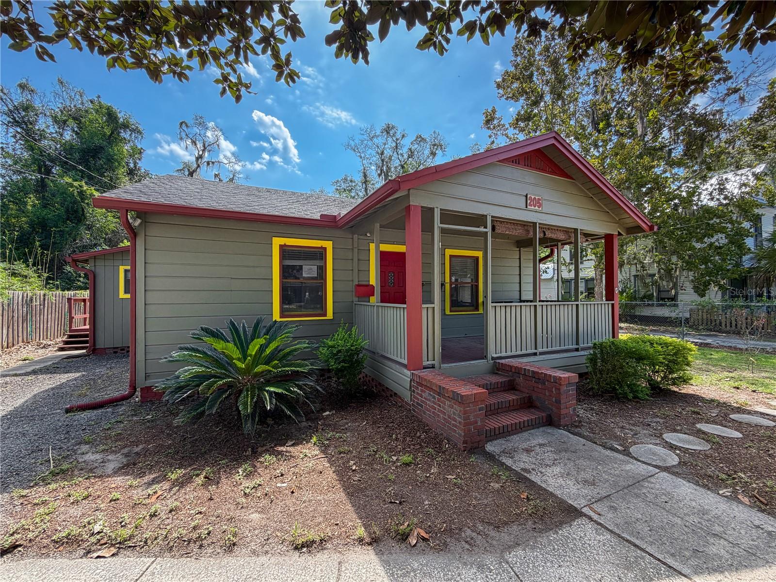 205 NE 9TH STREET