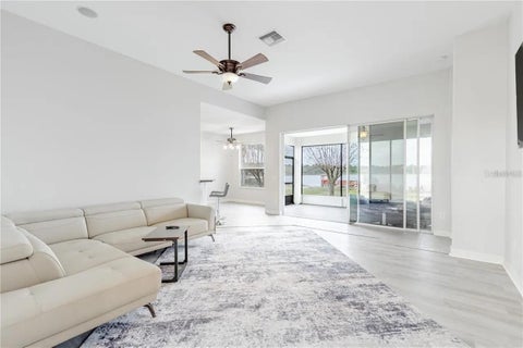 Tiny photo for 3804 Bayshore Circle, Tavares, FL 32778 (MLS # O6438346)